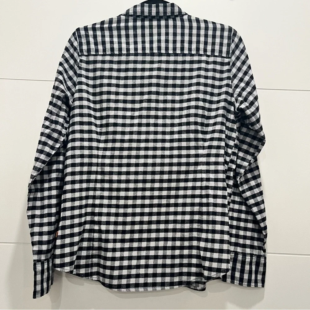 Black and White Orvis Long Sleeve Button Down Shirt Size M - Picture 3 of 8